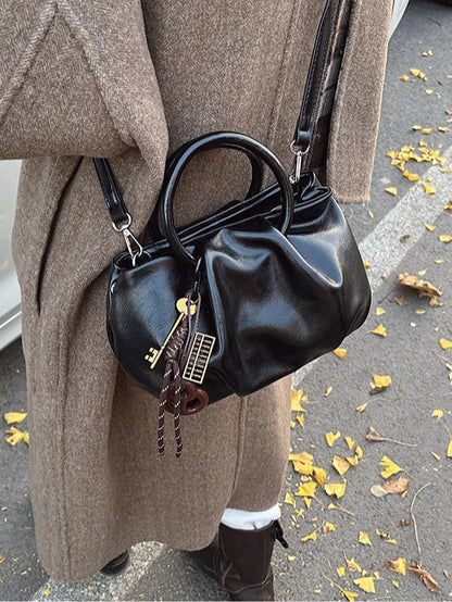 Lightweight crossbody handbag pleated cloud bag