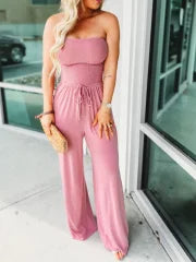 Off-shoulder gesmokte jumpsuit