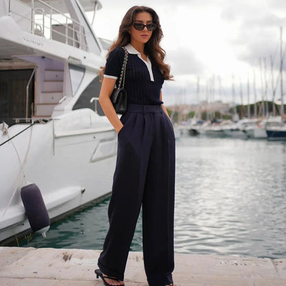 Élise | Elegant Knit Top with Contrast Collar