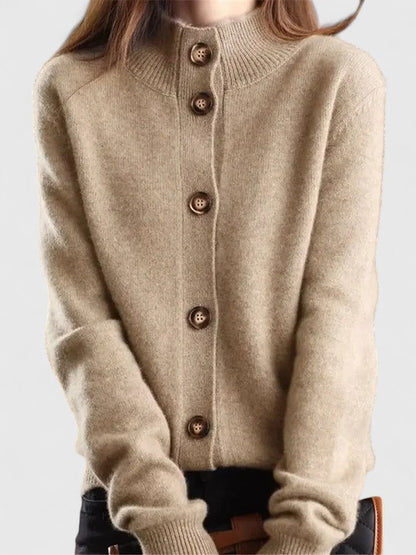 Gretchen | Elegant Cardigan